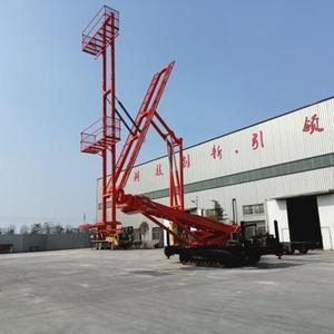 Plateforme élévatrice sur chenilles HUAYING 12,5 m de hauteur de levage maximale, capacité de charge 0,6 T, panier de travail pour l'installation de panneaux muraux - Product Image 2