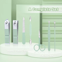 Ensemble de manucure de voyage Kit de pédicure manucure 7 en 1 pour femmes ensemble d'ongles professionnel complet en acier inoxydable