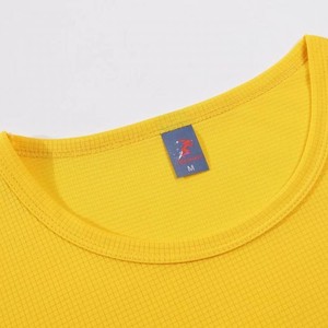 Bán Buôn Áo thun 100% Polyester tùy chỉnh thăng hoa truyền nhiệt Logo T-Shirt in logo cho thăng hoa t Áo sơ mi in ấn - Product Image 2