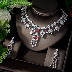 HIBRIDE Elegante Conjunto Colar Vermelho com AAA Cubic Zirconia Famoso Design para Mulheres Gota de Água Forma Casamento Sieraden N-891 - Product Image 1