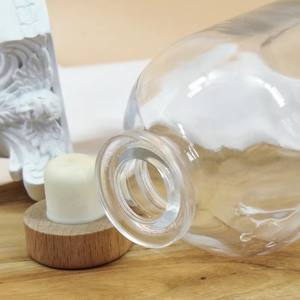 Bouteille en verre transparente de qualité supérieure pour spiritueux et <span class=keywords><strong>vin</strong></span>, cylindrique, <span class=keywords><strong>vide</strong></span>, 500 ml, 100 ml, 250 ml, 375 ml, vente en gros - Product Image 4