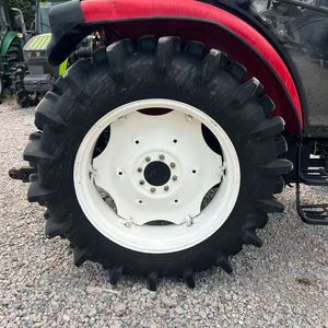 Tracteur agricole multifonctionnel Yellow Sea Jinma 4WD, tracteur pour agriculteurs, tracteur agricole compact - Product Image 6
