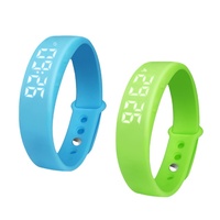 Montre de sport intelligente Alarme à vibrations fortes Montre de mouillage de lit Réveil Rectangle Boîtier Temps Podomètre 3D LED Bracelet en silicone