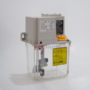 Pompe à engrenages automatique LUBE AMO-II-150S-1 100V 1,8L pour système de lubrification d'huile de machine-outil - Product Image 1