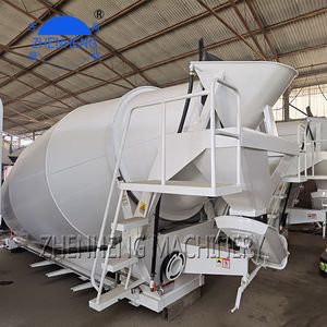 Bétonnière personnalisée de 10 m3 avec système hydraulique - Product Image 3