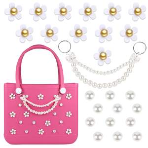 Dijes para bolso Bogg Flores decorativas Perlas y juego de cadenas para bolso de mano de goma para bolsos de playa simplemente sureños Decoración ostentosa - Product Image 1