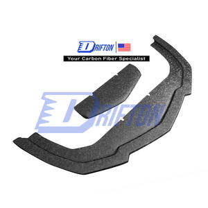 Lèvre de pare-chocs avant en fibre de carbone forgée pour Lamborghini Aventador LP700 2011-2015 - Product Image 1