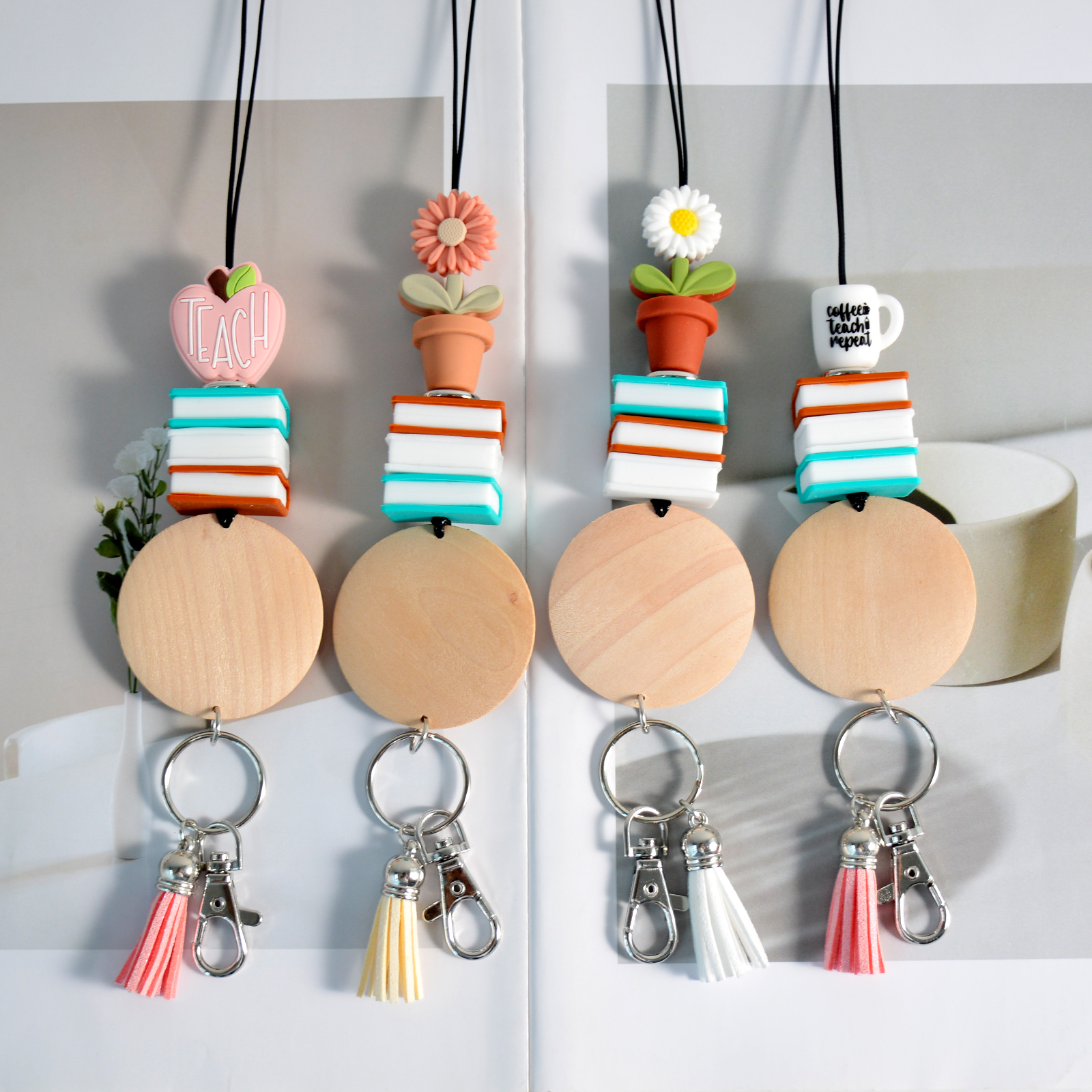 Fashion Silicone Phone Wrist Strap Hanging Cell Case Rubber Lanyard Belt Phone Cover Rope String for iPhone 12 13 Pro
