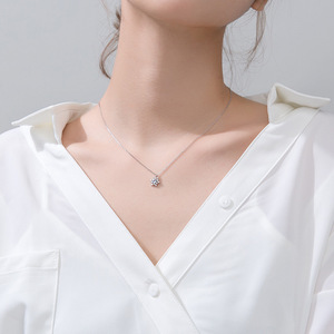 G42 Kalung Liontin Pengiring Pengantin Wanita, Jimat Natal 925 Perak Murni Elegan Biru Kubik Zirkon Kepingan Salju - Product Image 4