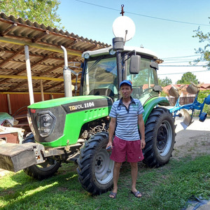 Nouveau tracteur agricole multifonctionnel 4x4 YTO 2024 en promotion pour usage domestique, prix abordable, avec moteur et boîte de vitesses intégrés - Product Image 4