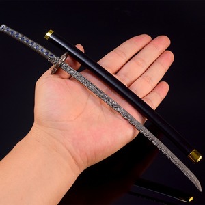 <span class=keywords><strong>Elden</strong></span> <span class=keywords><strong>Ring</strong></span> Toys Katana 26cm 45g Metal Crafts Toys Mini Sword Kids Gifts Home Decor - Product Image 4