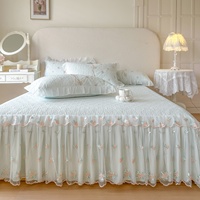 Parure de lit quatre pièces 2026 en soie de bambou glacée, motif floral, jupe de lit croissant, couleur unie, fraîche et rafraîchissante, avec couvre-lit en dentelle