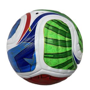 Nouveau style 2026 : Ballon de football professionnel en cuir PU pour compétition, thermocollé, utilisation intérieure/extérieure, couleur et logo personnalisables - Product Image 2