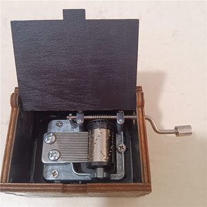 Venta caliente de fábrica caja de música canciones de música cristiana manivela caja de música Jesús me ama - Product Image 6