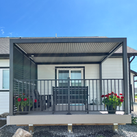 Pergola motorisée en aluminium à toit réglable, revêtement poudré, pour hôtels et complexes hôteliers, système automatique intelligent à économie d'énergie, OEM ODM