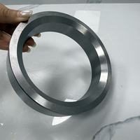 Piezas de camiones chinos: Conjunto de soporte de anillo de sellado de aceite para extremo de rueda de servicio pesado, carcasa de retén de aceite del eje