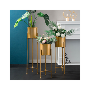 Macetero de Flores Decorativo de Metal Dorado Personalizado, Decoración Moderna <span class=keywords><strong>para</strong></span> el Hogar, Soporte <span class=keywords><strong>para</strong></span> <span class=keywords><strong>Plantas</strong></span> - Product Image 1