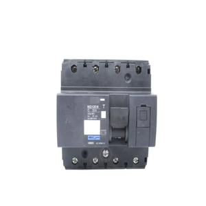 Controlador de Programación PLC Dedicado para Automatización Industrial ELECTRIC NG125N 18653 32A 415V UNMP Nuevo Original en Stock - Product Image 1