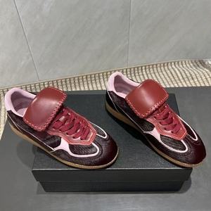 Chaussures d'entraînement allemandes rétro de qualité supérieure à lacets, dessus en cuir de crin de cheval, doublures en peau de mouton, maille respirante, printemps été automne - Product Image 6