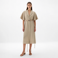 Nouvelle Robe Blazer Mini Femme Personnalisée Beige à Col Cranté, Col en V, Manches Courtes, Boutonnée, Corset et Ceinture à Nouer
