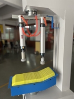 Nouvelle machine de marquage de ligne de semelle pneumatique pour chaussures de sport Semelle extérieure Machines de fabrication de chaussures efficaces pour le dessin de semelle extérieure
