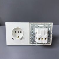 Interrupteur mural électrique moderne de luxe étanche à double pôle 4 voies, prise simple pôle max 250V 16A ABS, norme européenne UK/EU
