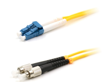 Kabel Fiber Optik FC UPC LC UPC Duplex Single Mode 9/125μm 2 Core LSZH Kuning 15m