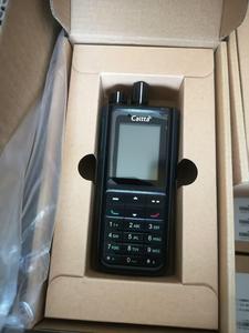 Walkie-Talkie Digital DMR de Alta Potencia Caltta PH690, Resistente al Agua IP68, UHF Bidireccional con Función de Intercomunicador - Product Image 6