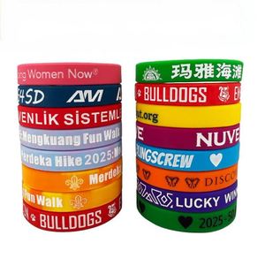 Bracelets en silicone large personnalisés à prix d'usine pour les événements électoraux, les promotions et les écoles - Product Image 3