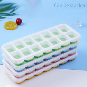 Bacs <span class=keywords><strong>à</strong></span> glaçons flexibles <span class=keywords><strong>à</strong></span> 14 cavités avec couvercle amovible résistant aux éclaboussures - Product Image 2