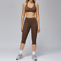 Nouveau logo personnalisé en gros femmes Capri Leggings Yoga entraînement pantalons d'exercice et soutien-gorge de sport ensembles de vêtements de sport et de sport