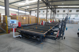 Machine de découpe de verre CNC entièrement automatique EWORLD avec moteur/pompe/engrenage de 15 kW - Product Image 2