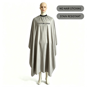 ผ้าคลุมตัด<span class=keywords><strong>ผม</strong></span>กันน้ำสำหรับช่างทำ<span class=keywords><strong>ผม</strong></span> ปักโลโก้ได้ตามต้องการ สีเทา สำหรับร้านตัดผมชาย - Product Image 1