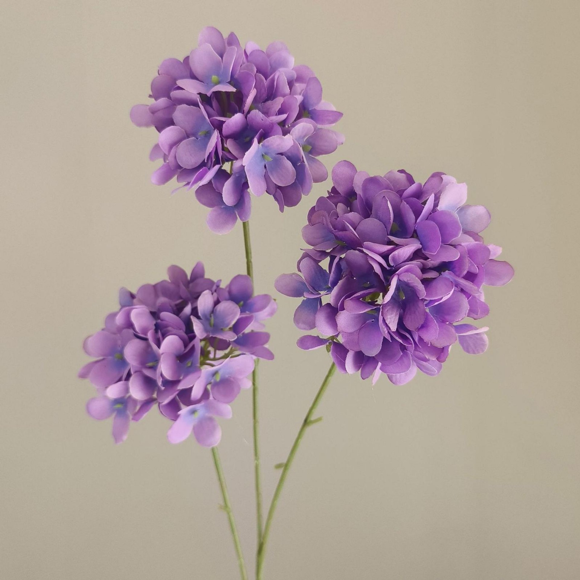 Hortensia de 3 cabezas - Morado oscuro - 71 cm