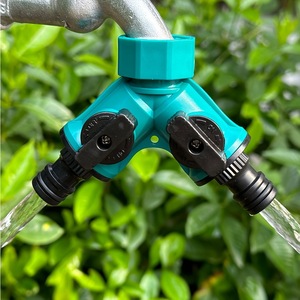 ตัวแยกสายยางพลาสติกขนาด 25 มม. พร้อมสวิตช์สำหรับระบบน้ำหยด - Product Image 1