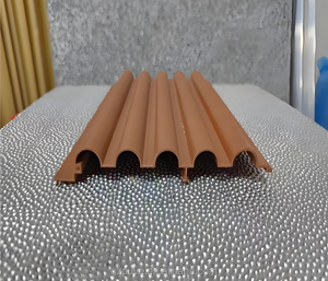 แผ่นอลูมิเนียมอัลลอยด์ลายคลื่นสำหรับติดผนังโปรไฟล์อลูมิเนียม<span class=keywords><strong>ลอน</strong></span><span class=keywords><strong>เล็ก</strong></span>ตกแต่งผนังม่านกลางแจ้งปรับสีได้ - Product Image 1