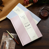 Carnet de notes A5 à couverture rigide en tissu à motif floral étoilé avec lignes horizontales - Journal personnalisé avec logo - Cadeau