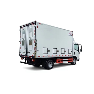 Fourgon de transport de bétail 4M Euro 5 |   Camionnette de transport hygiénique pour poussins et porcelets à température contrôlée - Product Image 6