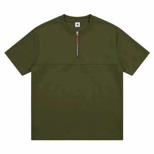 เสื้อยืดแขนสั้นสีทึบสำหรับผู้ชาย สีน้ำตาลเข้ม ซิป คอกลม ทรงหลวม ระบายอากาศได้ดี เสื้อลำลองสำหรับวัยรุ่น ใส่ได้ในฤดูร้อน - Product Image 3