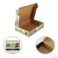 Boîte d'expédition en carton ondulé personnalisée à faible MOQ avec gaufrage et pelliculage mat, doublure en mousse pour commandes mobiles