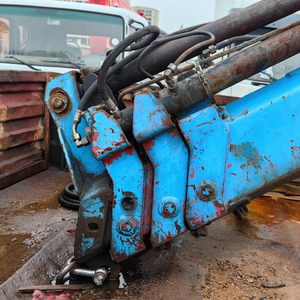 Camión Grúa Articulada de 7 Toneladas y 5 Secciones de <span class=keywords><strong>Segunda</strong></span> <span class=keywords><strong>Mano</strong></span>, con Garra Giratoria de 360 Grados para Operaciones en Almacenes de Madera - Product Image 5