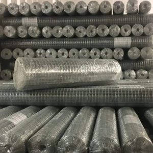 Kanatlı çiftlikleri için sıcak satış korozyona dayanıklı galvanizli kaynaklı tel örgü panelleri kare delik (1-10cm) bükme kesme - Product Image 4