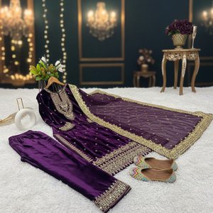 ชุดปาร์ตี้ใหม่ออกแบบผ้ากำมะหยี่วิสคอสดูปัตต้าด้านบนและด้านล่างมีลายปักด้วยงานเย็บปักถักร้อยที่หนักหน่วง - Product Image 2