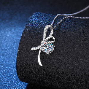 Plata 925 Original 1 quilate corte redondo diamante prueba pasado D Color Moissanite Bowknot forma colgante collar mujer joyería fina - Product Image 3