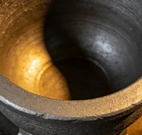 Creuset en carbure de silicium et graphite pour fonderie, type réfractaire pour la coulée des métaux