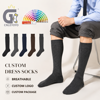 Chaussettes de Costume en Laine Mérinos Personnalisables avec Logo, Chaussettes Habillées de Luxe Montantes Thermiques Anti-Odeur pour Hommes, Idéales pour le Costume (Vente en Gros)