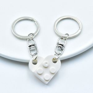 Ensemble de porte-clés pour couple d'amis, pendentif en forme de cœur, puzzle à assembler, accessoires de bijoux en plastique - Product Image 1