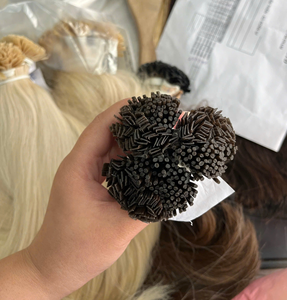 Extensiones de Cabello Humano Remy de Alta Calidad con Punta Plana, Lisas, Rubias, con Queratina para Aplicación en Salón - Product Image 2