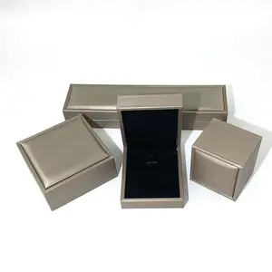 Luxury PU Leather Jewelry Packaging Box Necklace Bracelet Earring Leatherette PU Jewelry Packaging Box Caja de joyeria