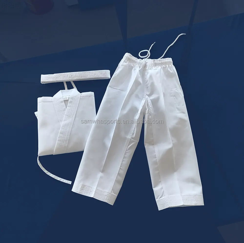 Fabricant de vêtements d'arts martiaux uniforme de karaté bon marché KARATE gi OEM